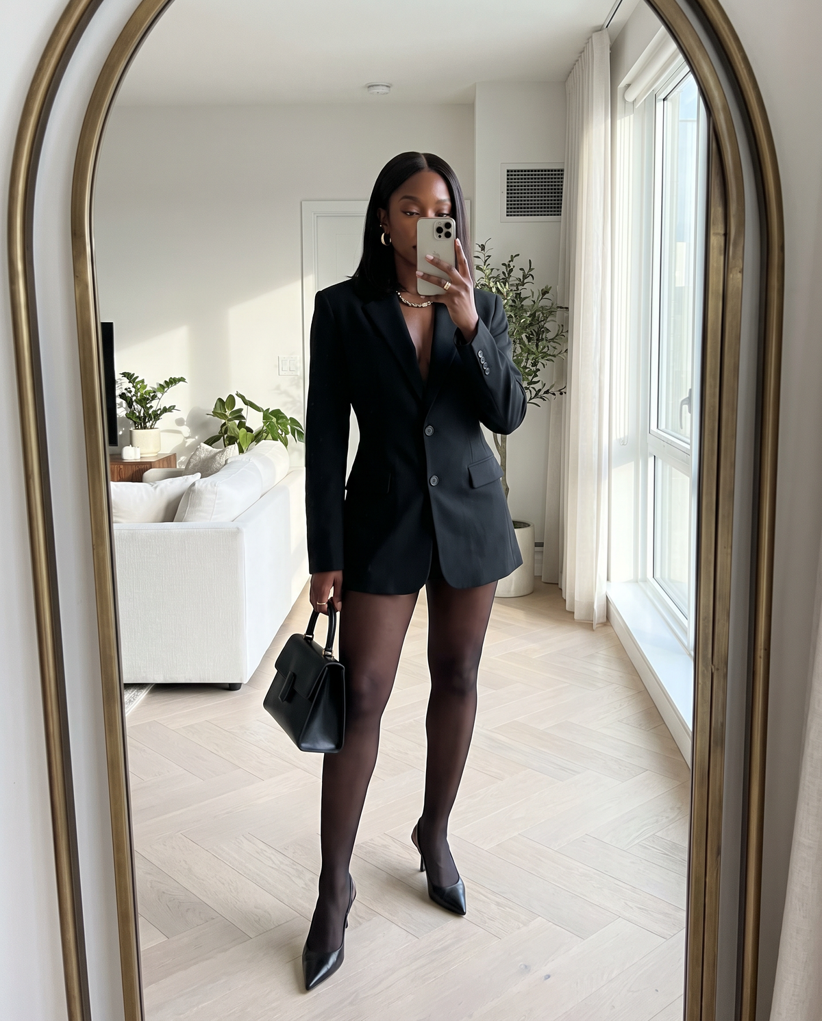 Outfit Check - look girl boss (image générée par IA)