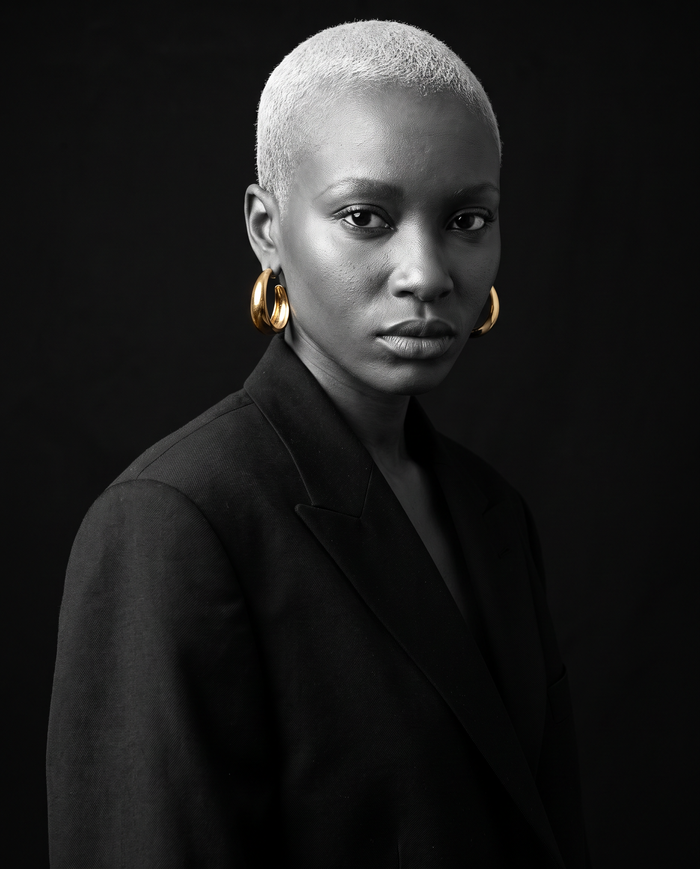 Editorial Black - exemple (image générée par IA)