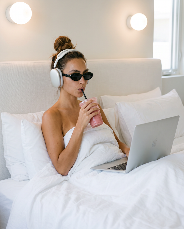 Bed Office - exemple de photo générée par IA avec ce prompt